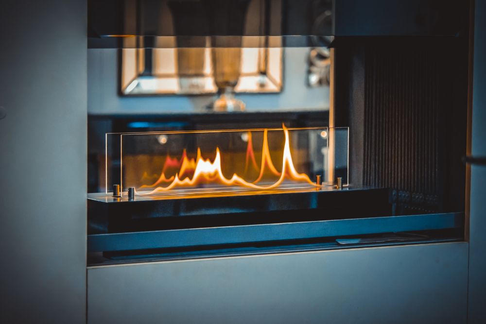 Gas fireplace