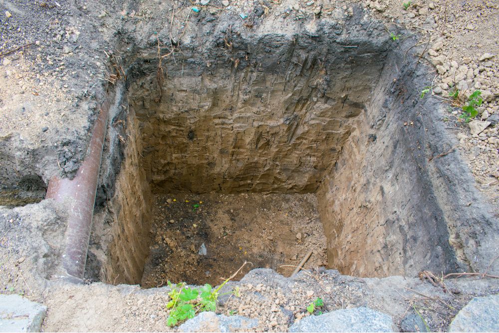 Subsoil drainage pit